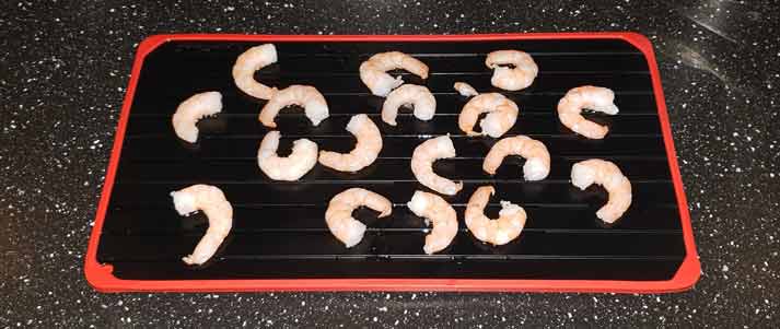 defrost tray with prawns