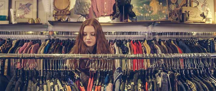 girl shopping for clothes