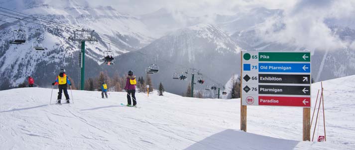 skiing mountain signs